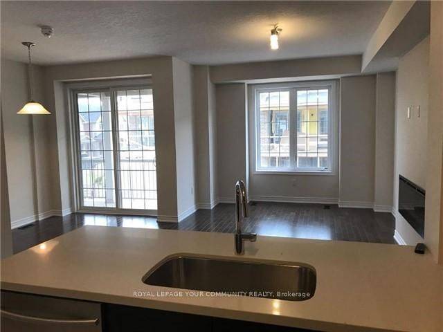 Oakville, ON L6H 0P8,380 Cranbrook Common