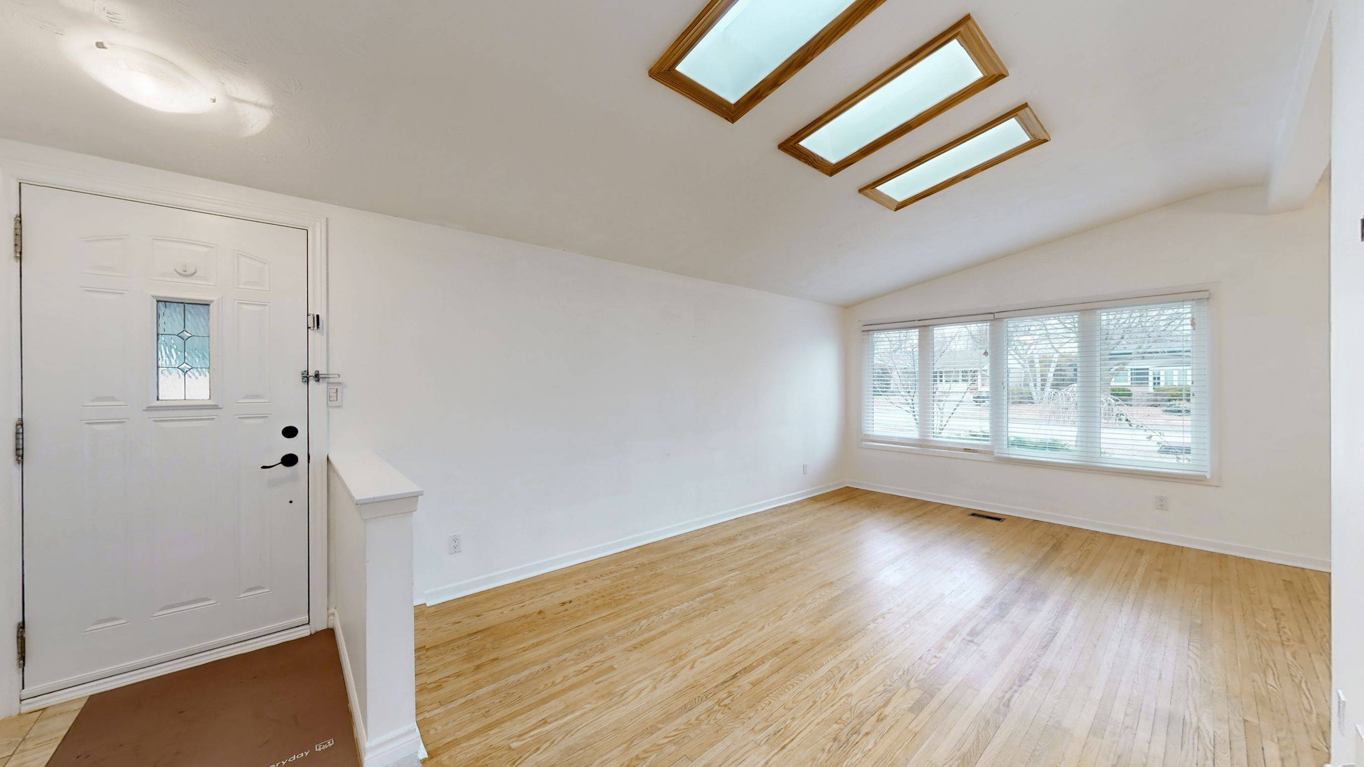 Burlington, ON L7L 4P9,336 Hampton Heath RD