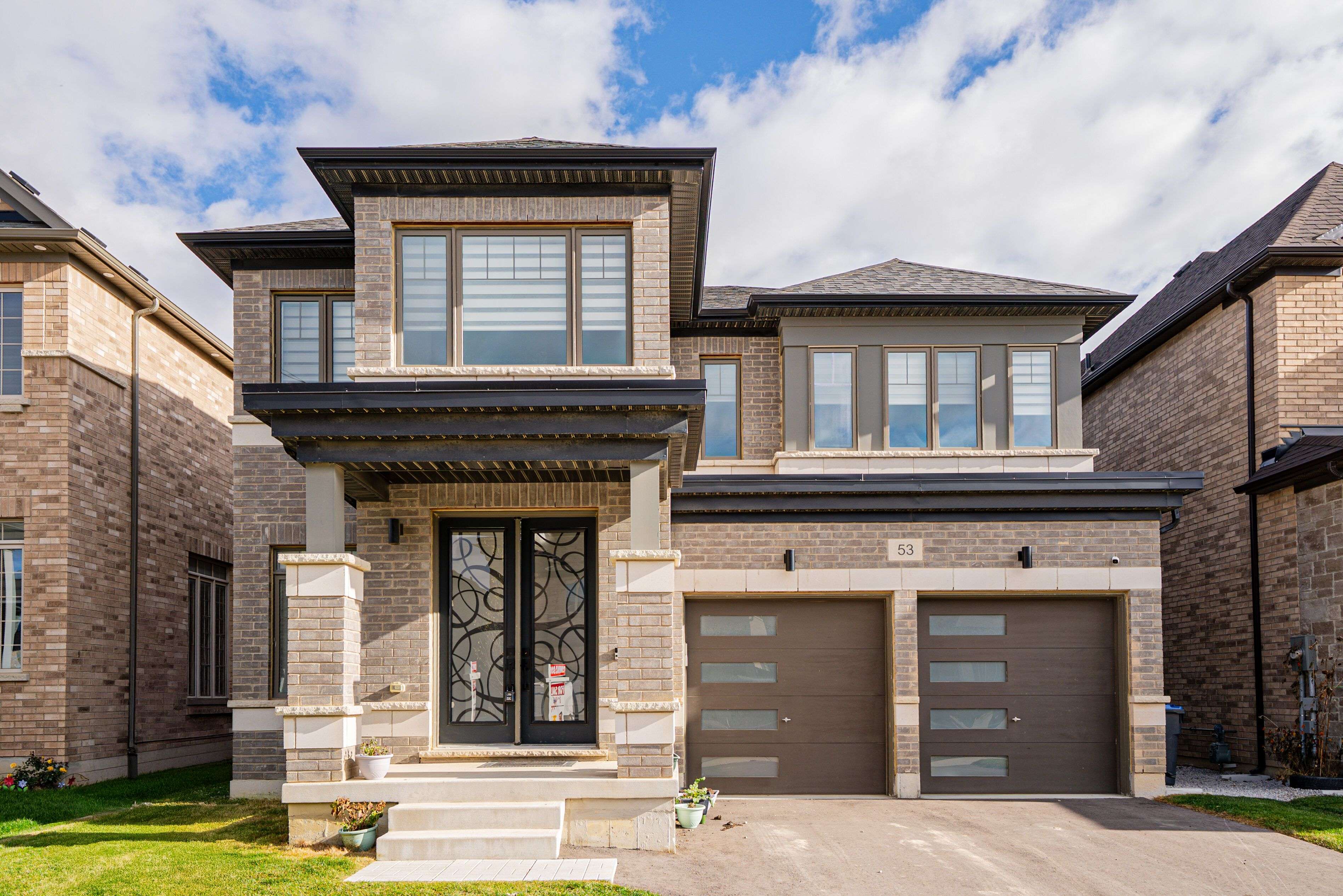 Caledon, ON L7C 4K1,53 Lipscott DR