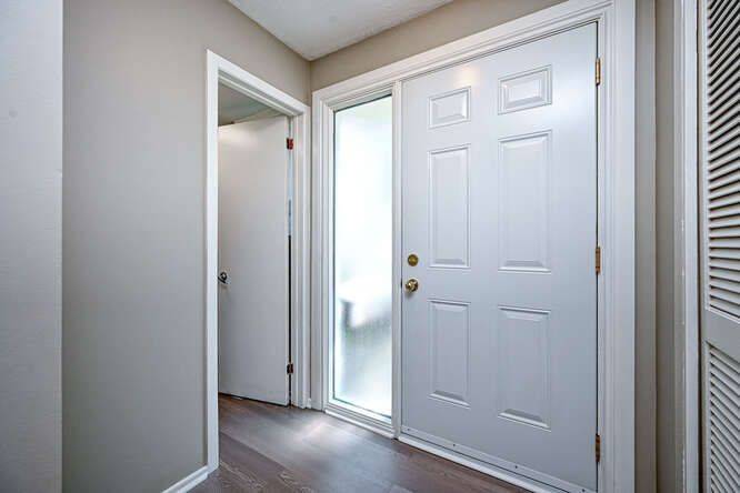 Kanata, ON K2K 1B7,56 Jackson CT