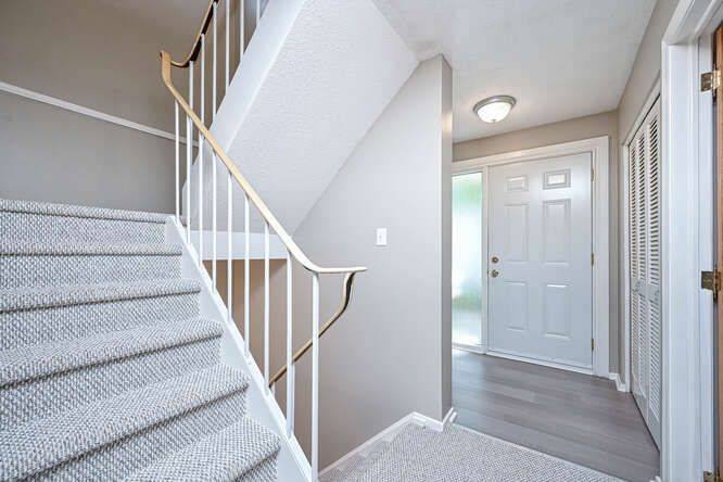 Kanata, ON K2K 1B7,56 Jackson CT