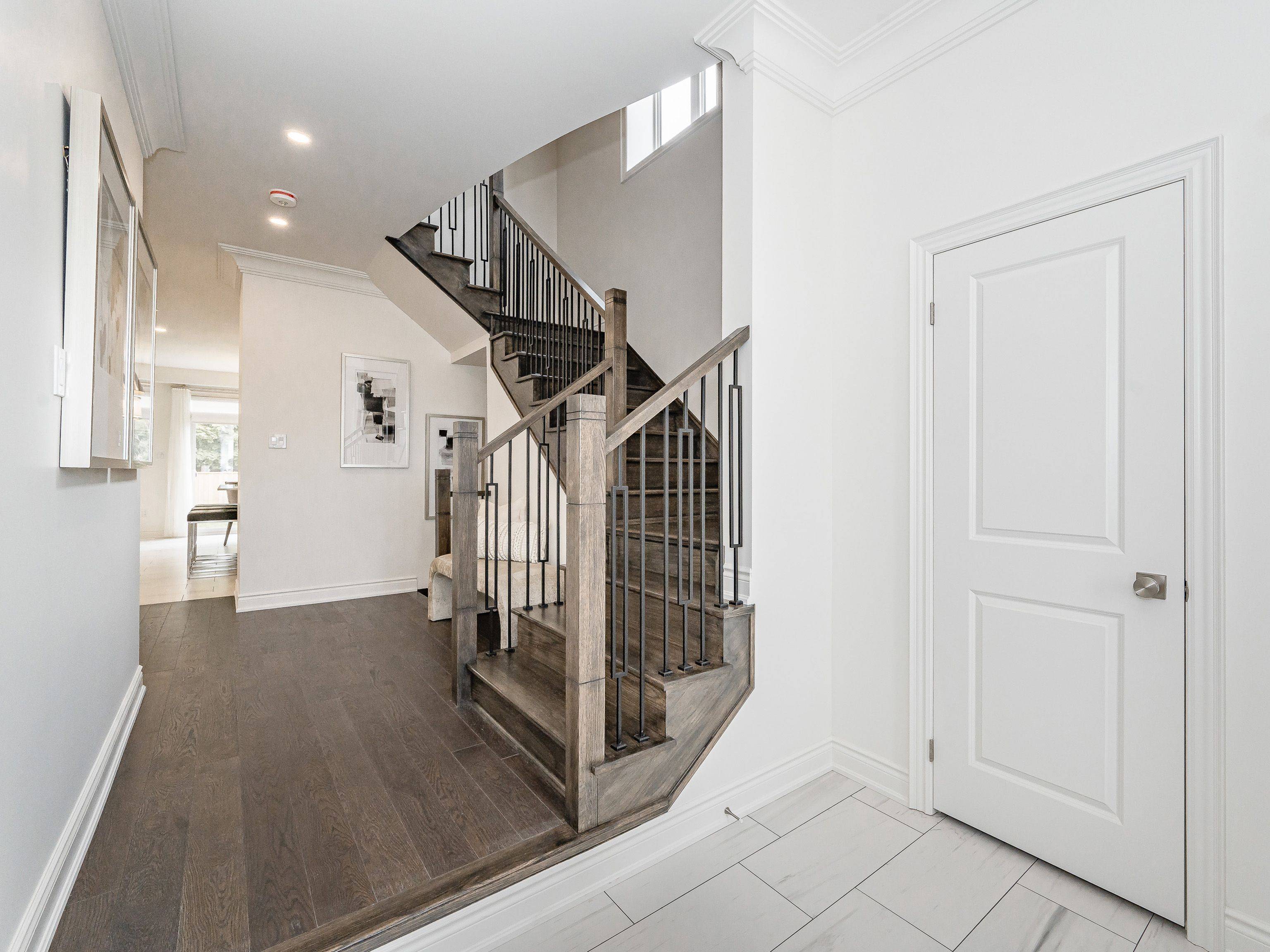 Cambridge, ON N1T 0E7,96 Garland AVE