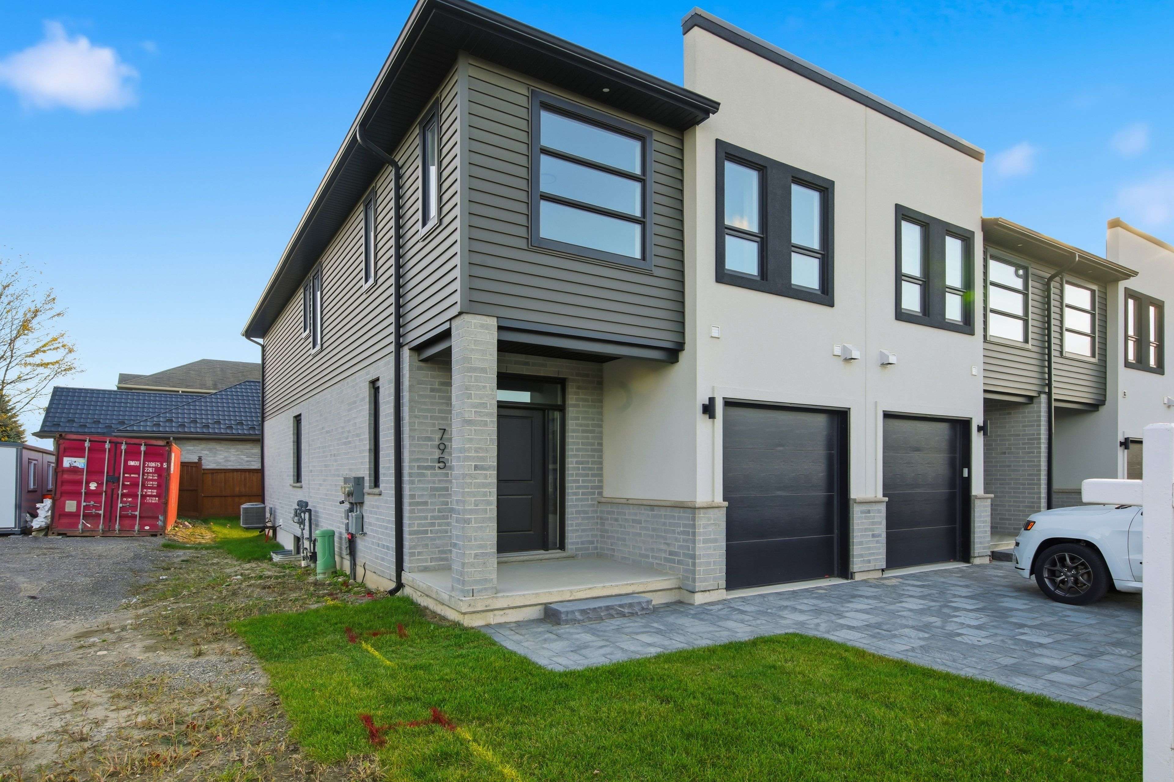 London North, ON N6G 5B1,837 Catalpa SQ