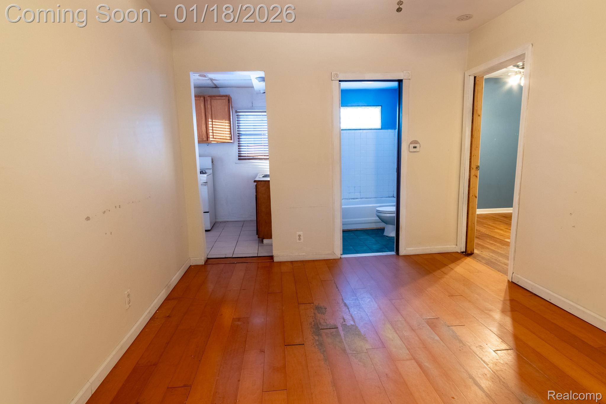 Hazel Park, MI 48030,418 W Woodruff AVE