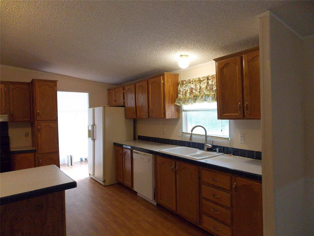 Kennedale, TX 76060,501 S New Hope Road