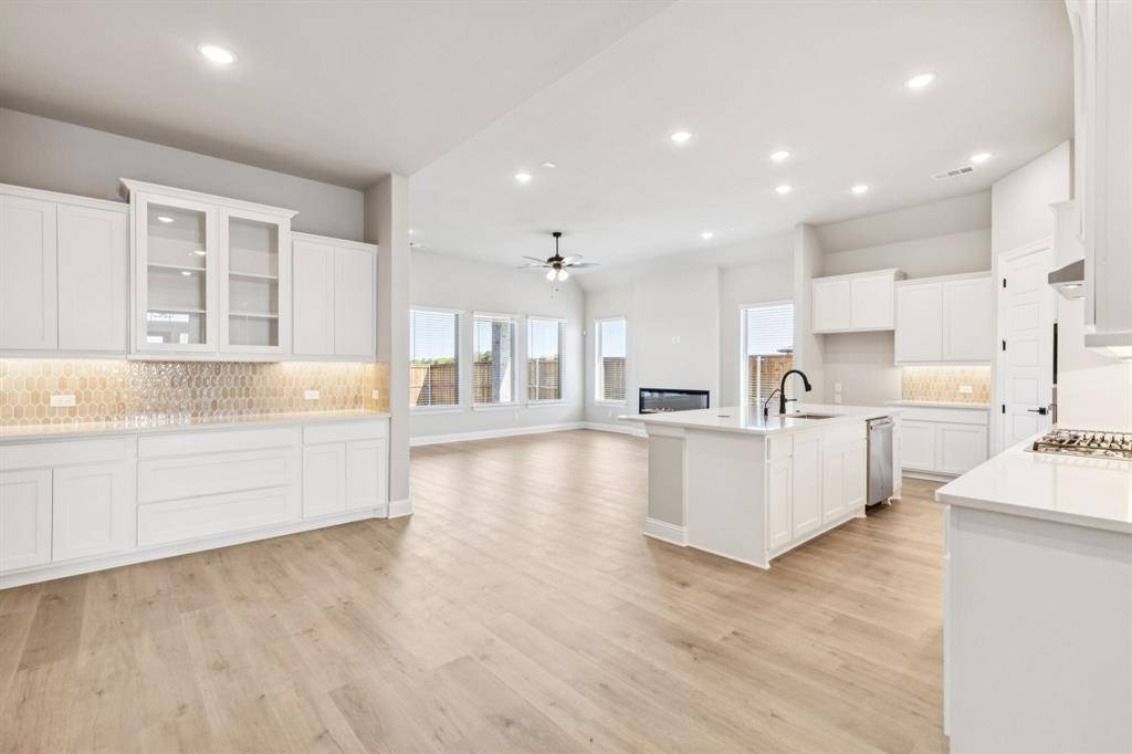 Mesquite, TX 75126,9801 Dahlia Boulevard