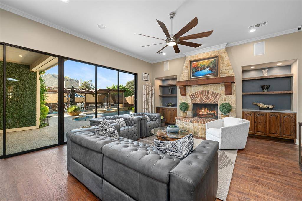 Frisco, TX 75034,5115 Shoreline Drive