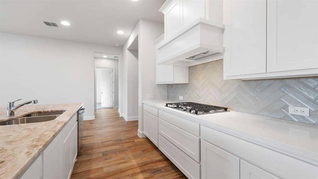 Forney, TX 75126,1122 Barnmeadow Lane