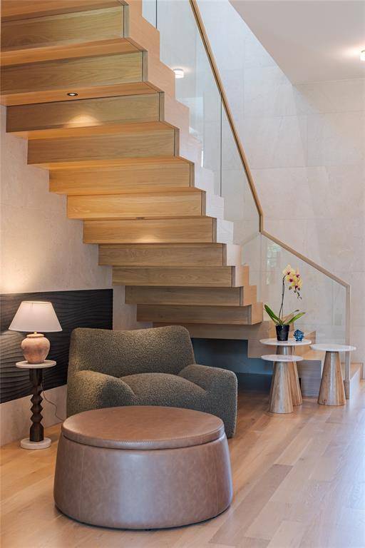 Dallas, TX 75225,6411 Chevy Chase Avenue