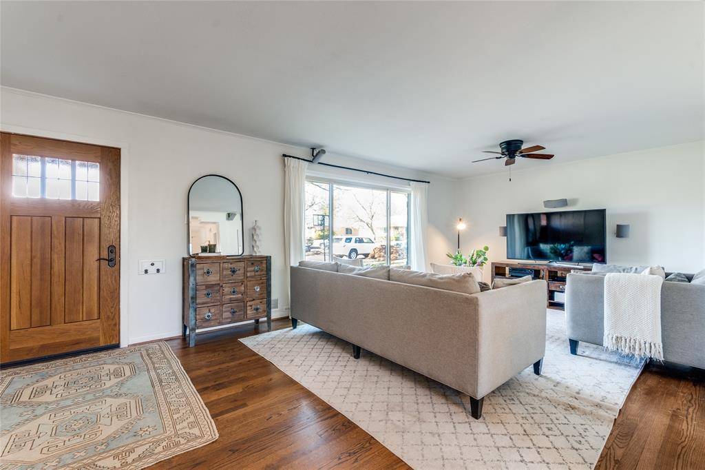 Dallas, TX 75238,10641 Lake Haven Drive