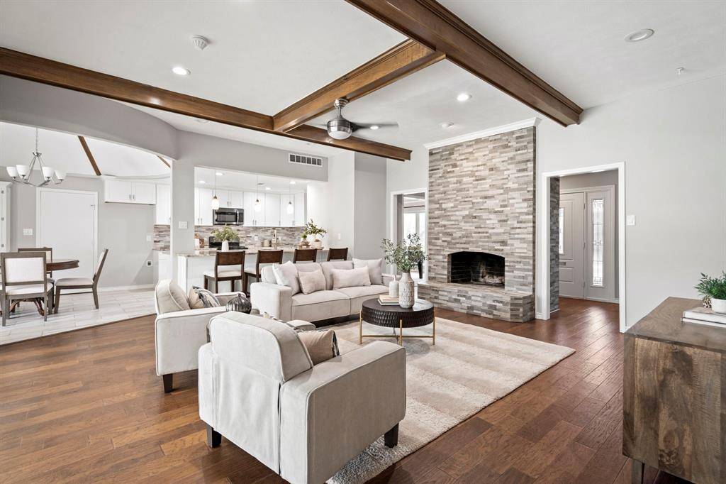 Dallas, TX 75214,6349 Highgate Lane