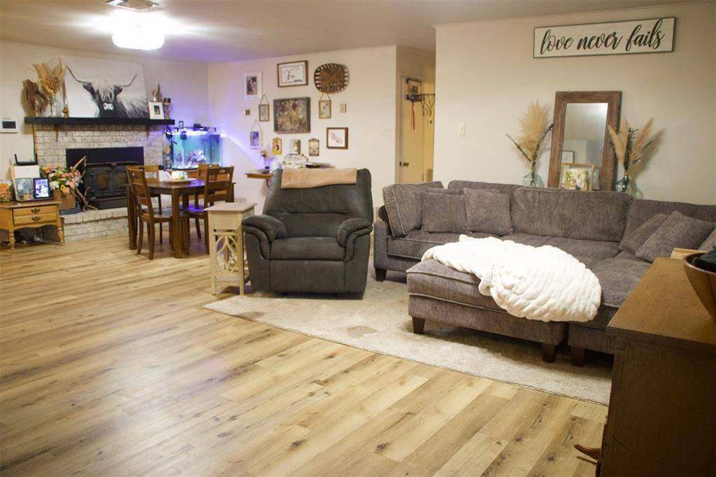 Coleman, TX 76834,1306 W Hill Lane