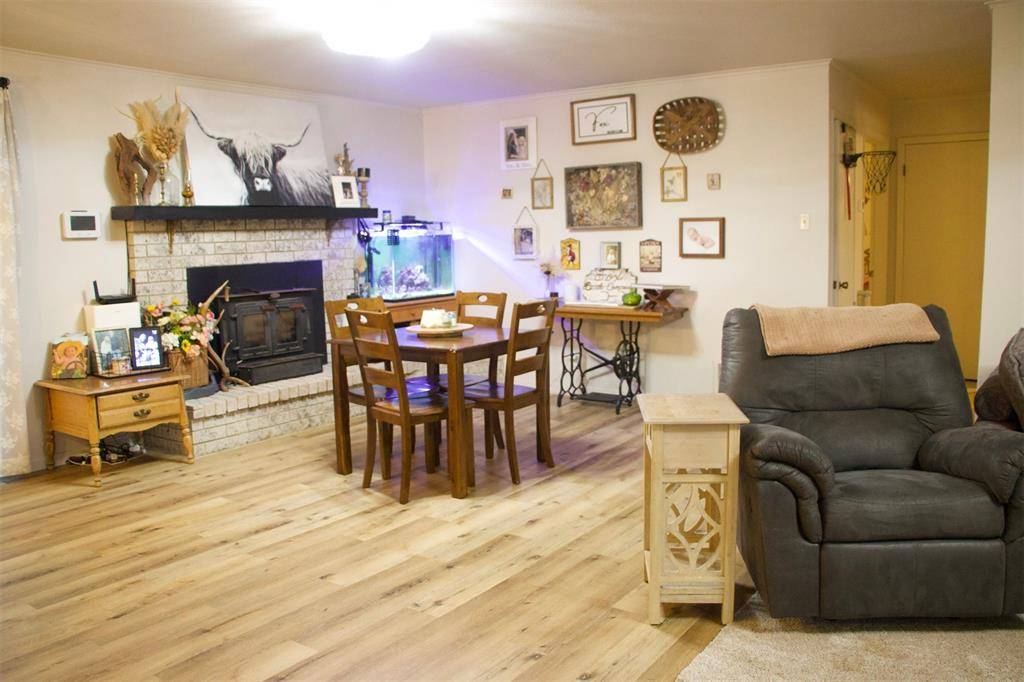 Coleman, TX 76834,1306 W Hill Lane