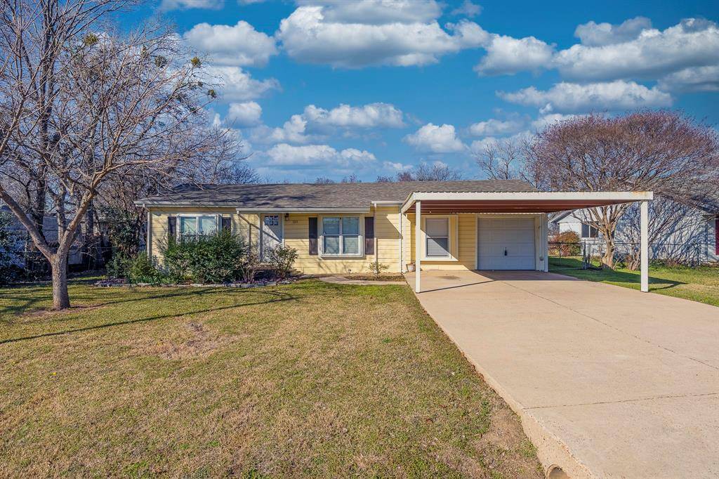 Alvarado, TX 76009,110 S 5th Street