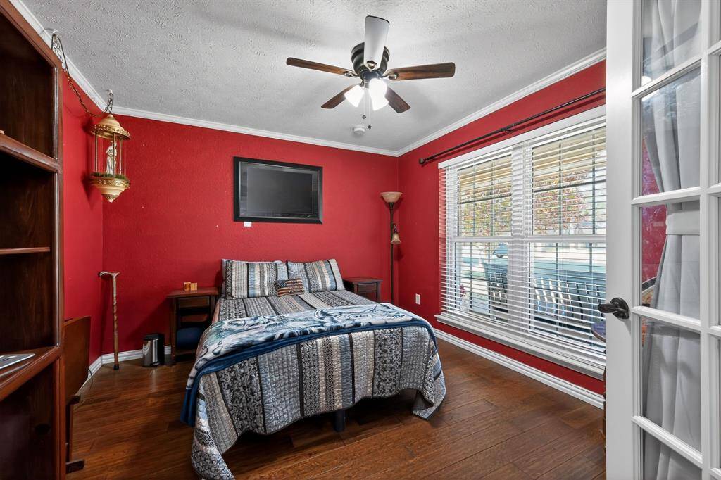 Highland Village, TX 75077,212 Edgewood Drive