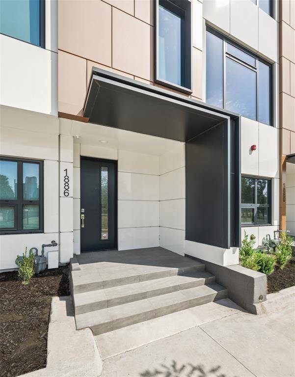 Dallas, TX 75215,1874 Beaumont Street