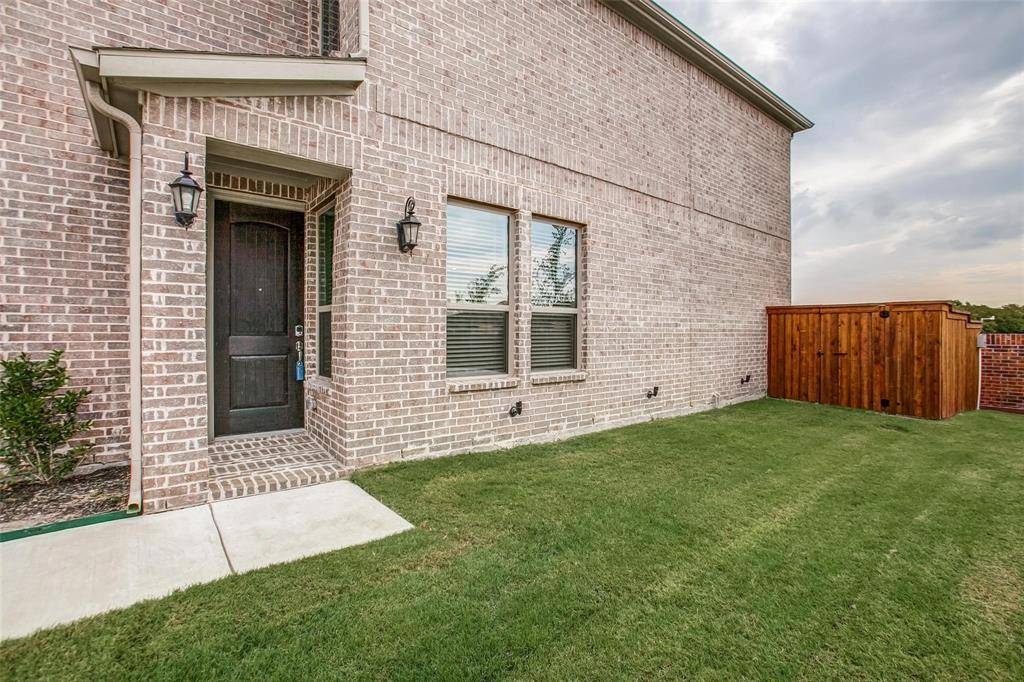 Plano, TX 75075,704 Reeves Lane