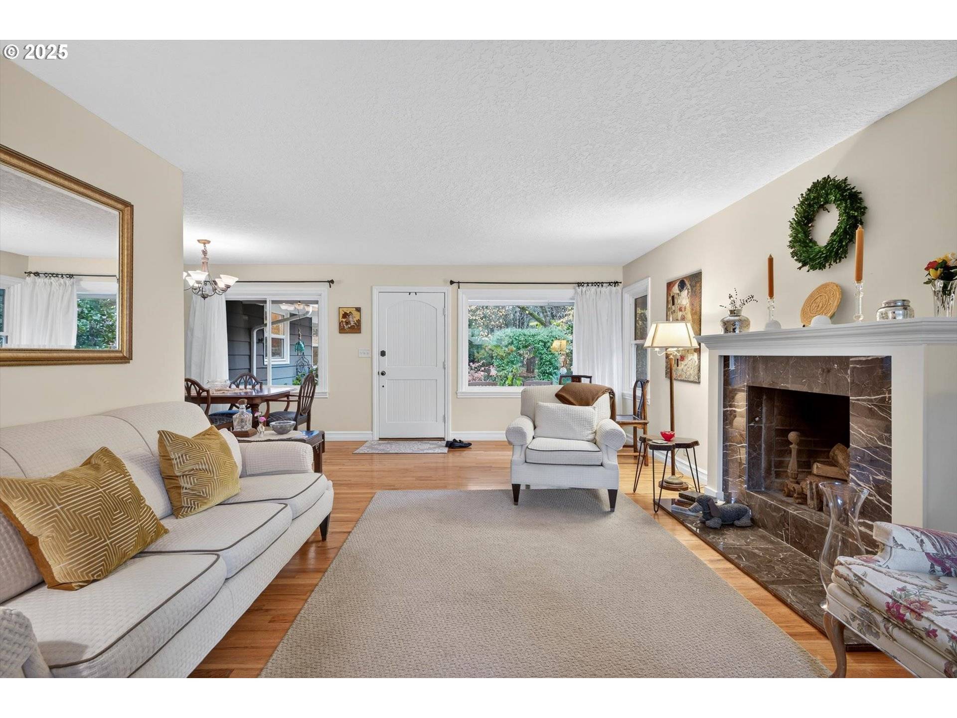 Lake Oswego, OR 97034,675 10TH ST