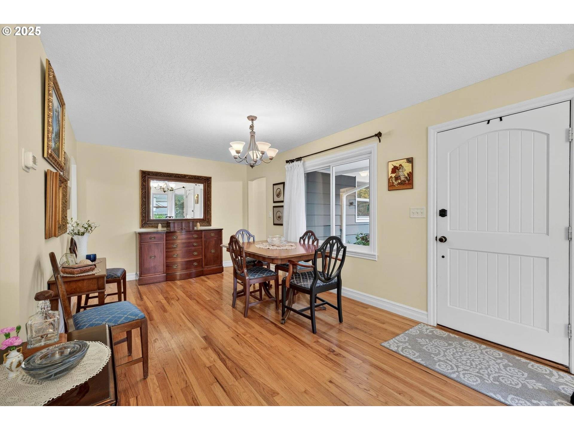 Lake Oswego, OR 97034,675 10TH ST