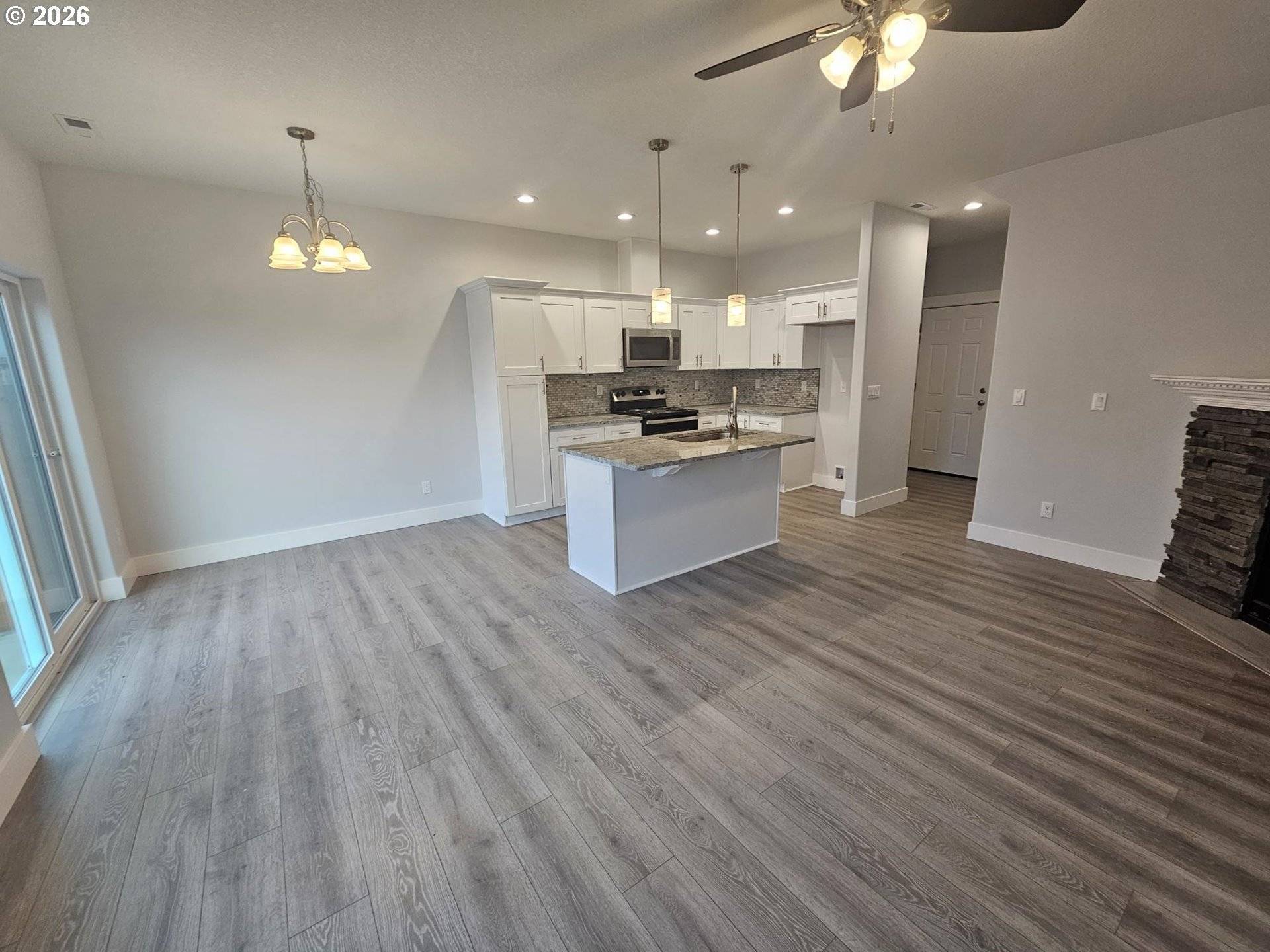 St Helens, OR 97051,451 N 12th ST