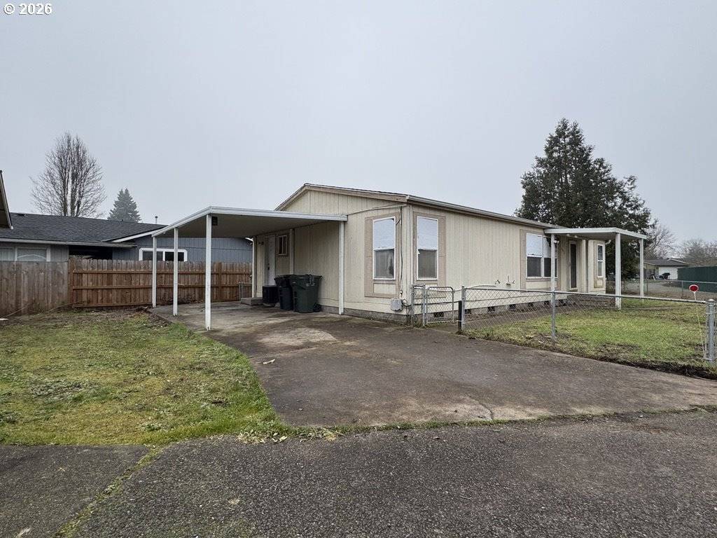 Salem, OR 97317,4678 SE LA VISTA WAY