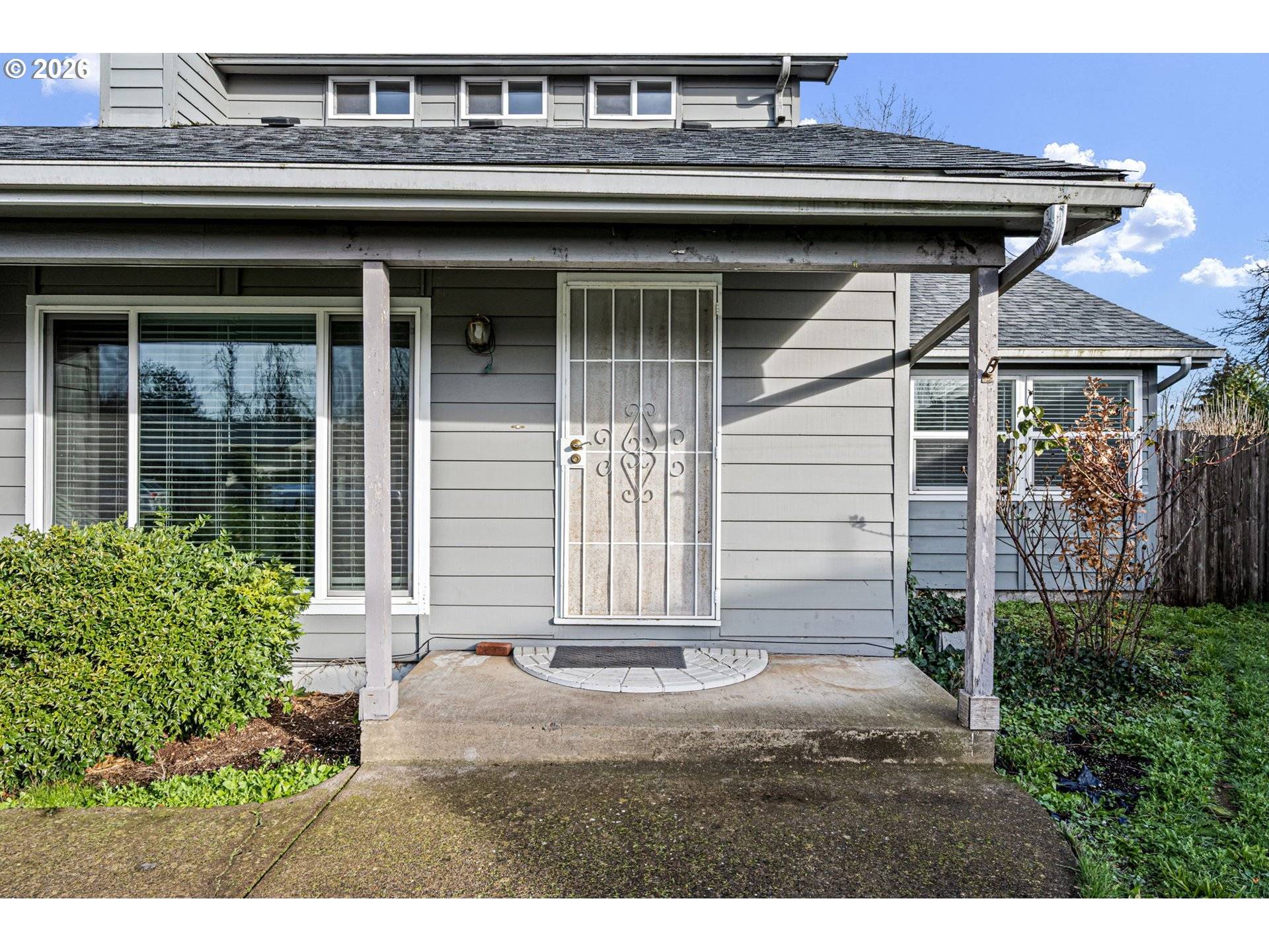 Springfield, OR 97477,1132 T ST