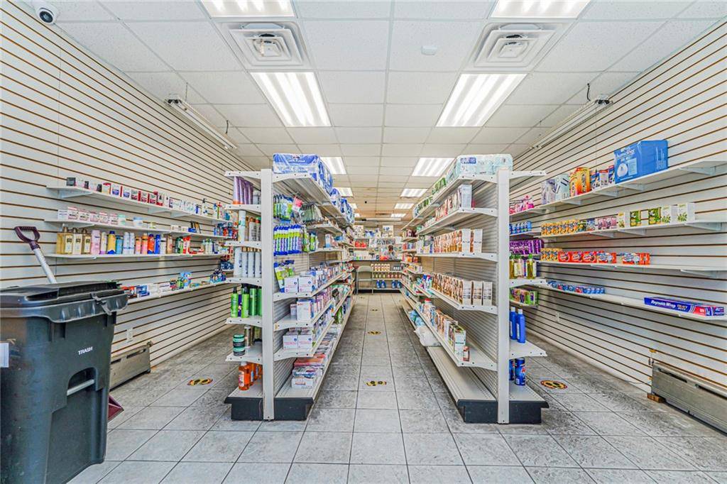 Brooklyn, NY 11204,174 Avenue O