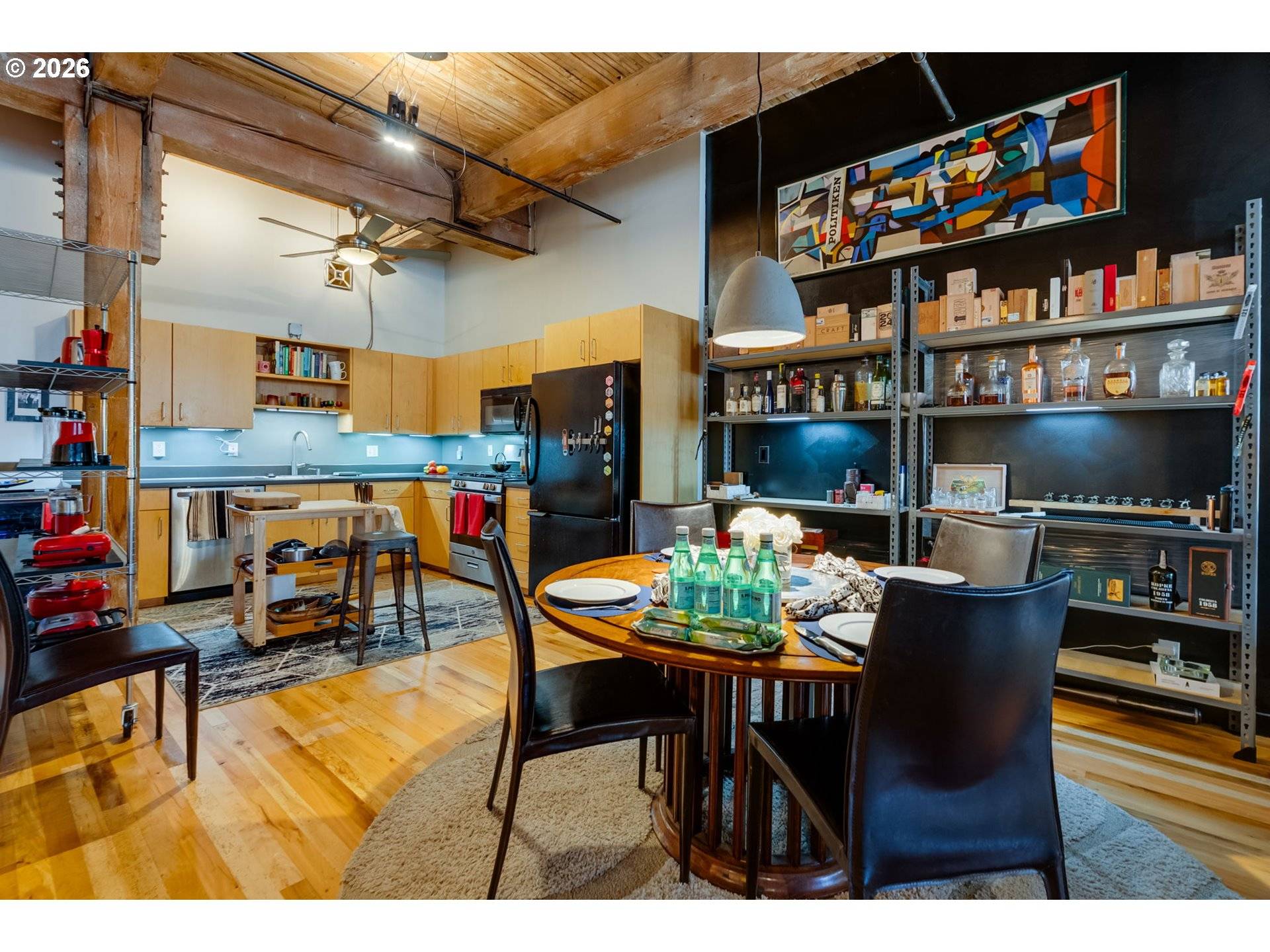 Portland, OR 97209,725 NW FLANDERS ST #204