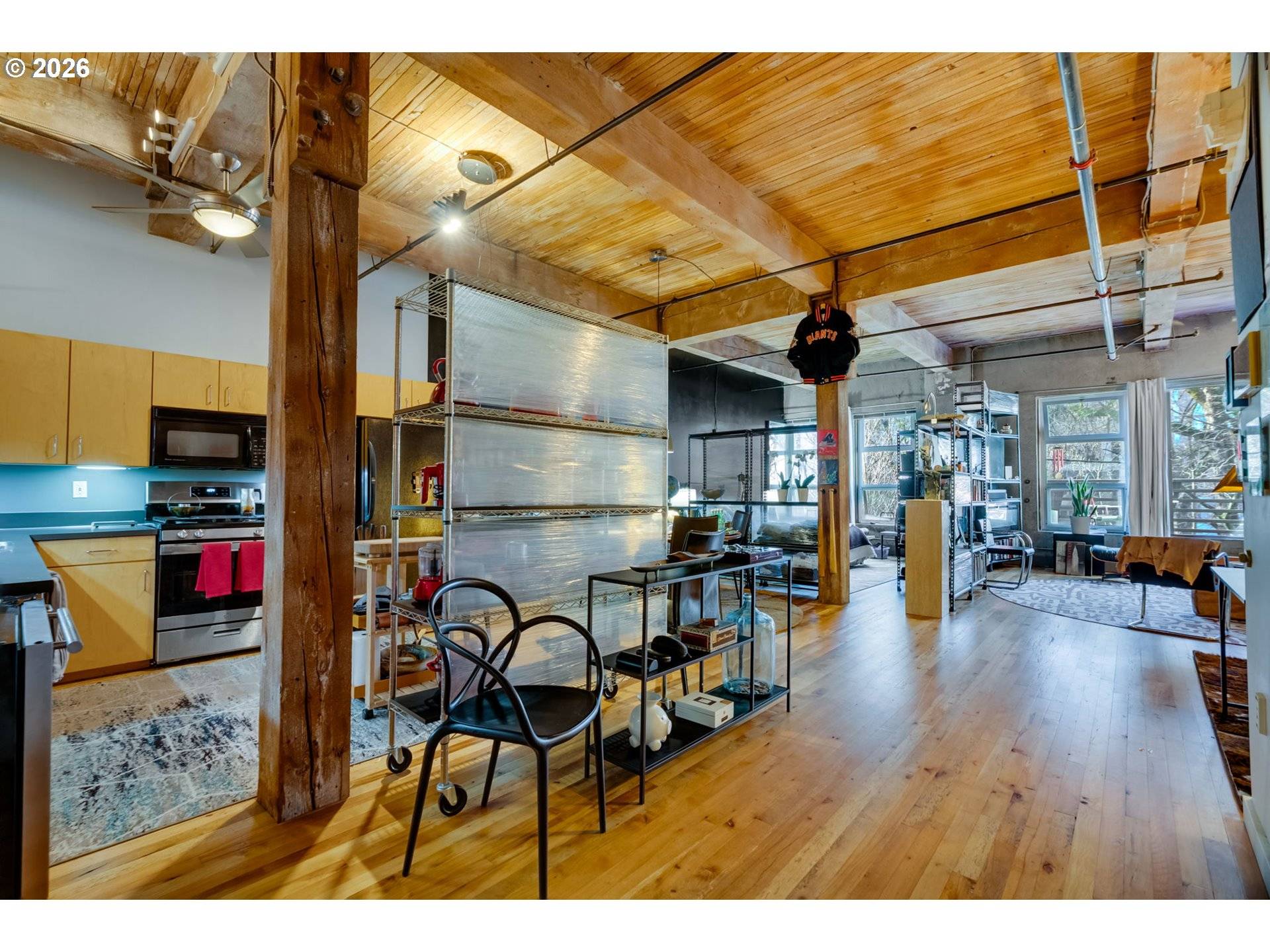 Portland, OR 97209,725 NW FLANDERS ST #204