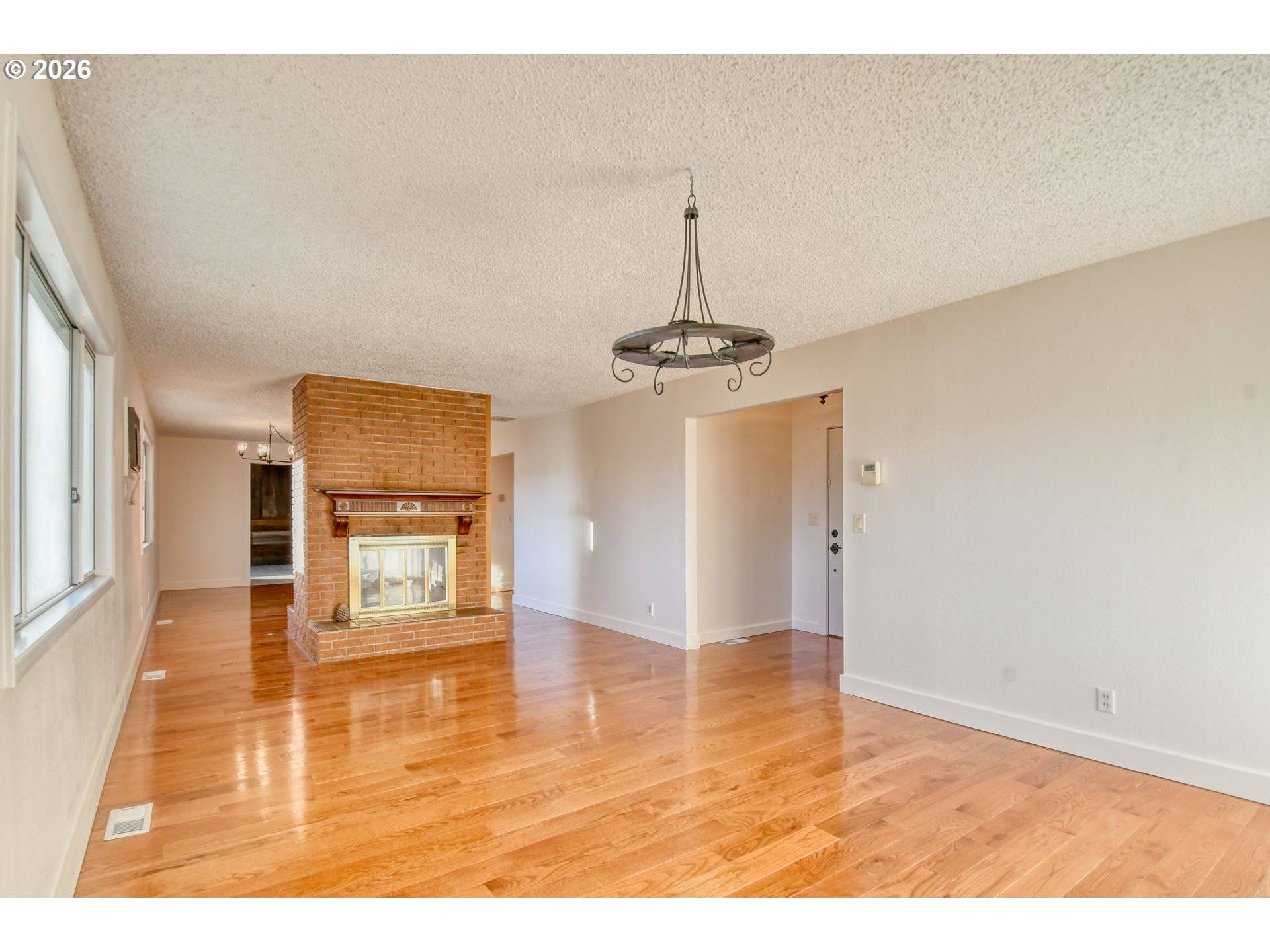 Pendleton, OR 97801,71642 SW PARK LN