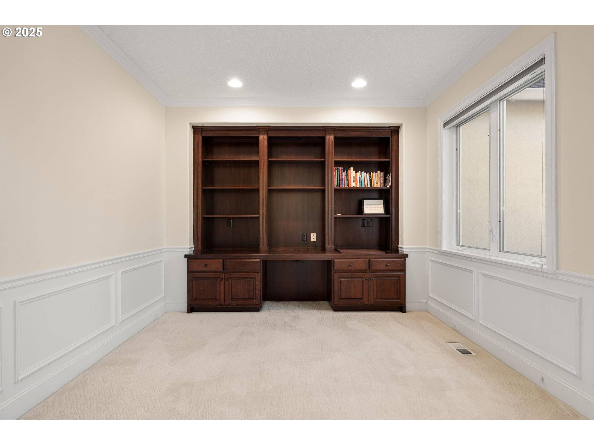 Portland, OR 97231,14405 NW VALLEY VIEW LN