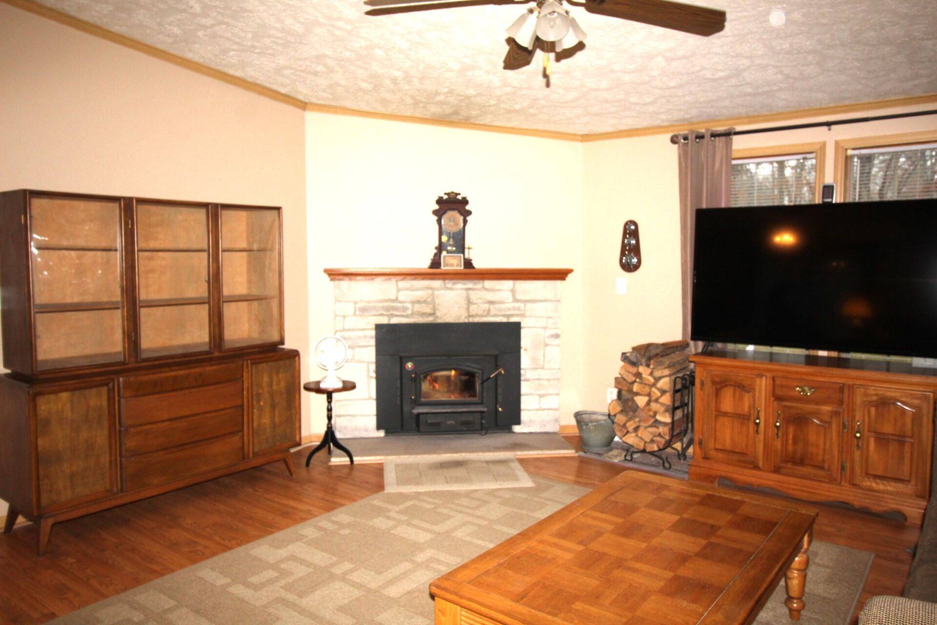 Idlewild, MI 49642,8458 S Broadway