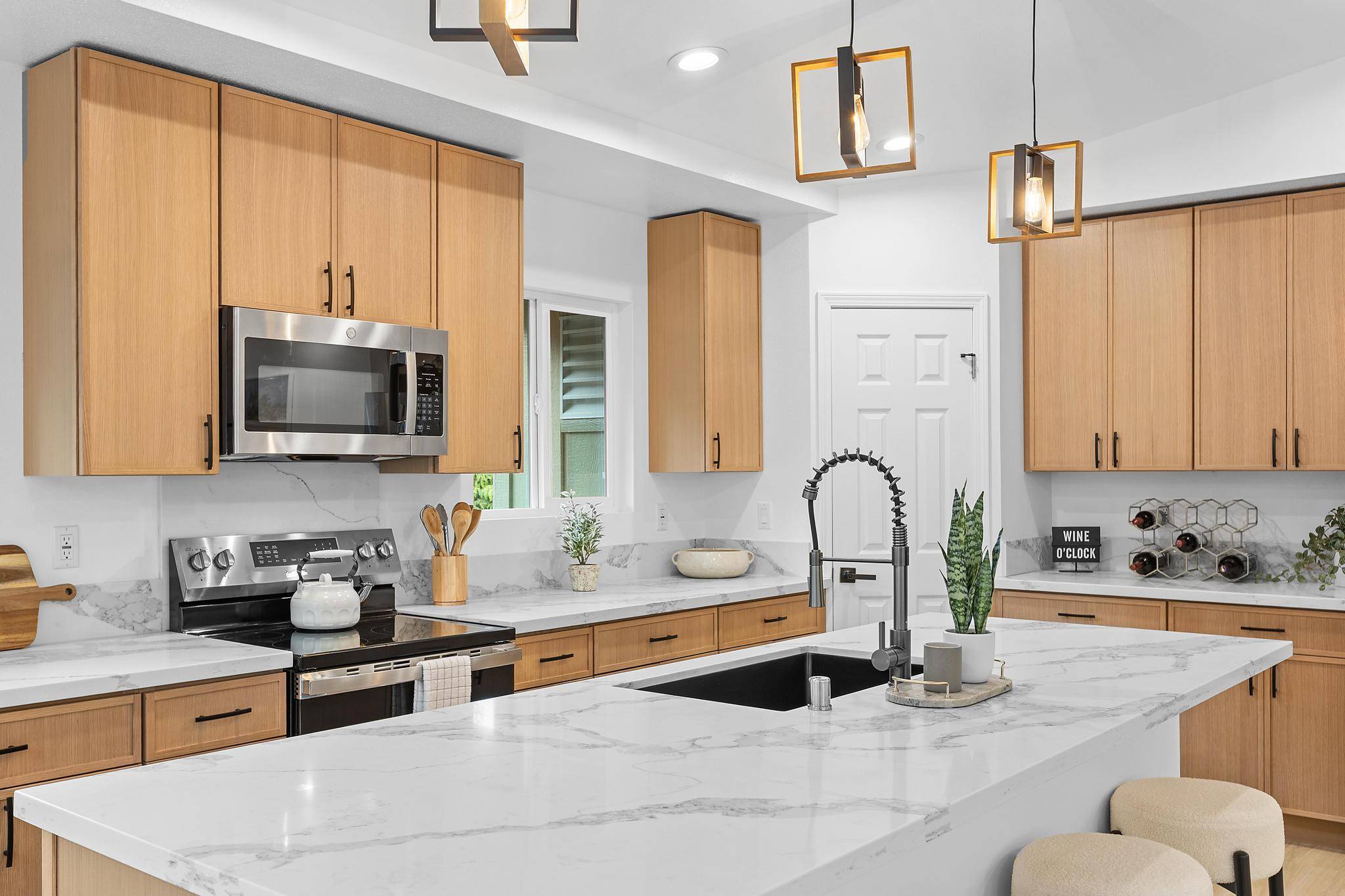 Volcano, HI 96785,11-3290 MOKUNA ST