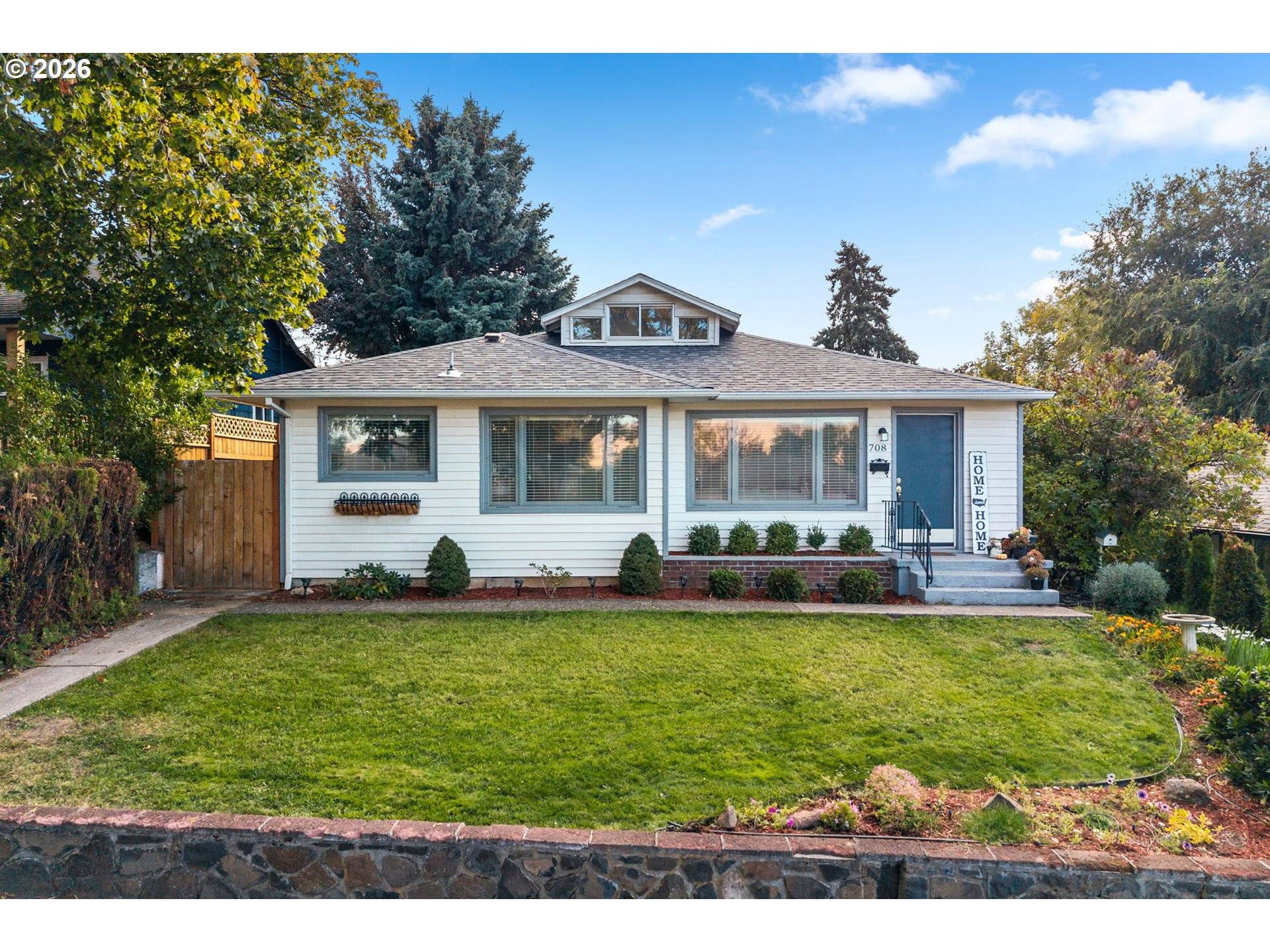 The Dalles, OR 97058,708 W 15TH ST