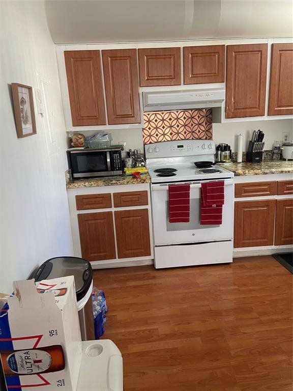 Coral Springs, FL 33071,9641 Riverside Dr #F1