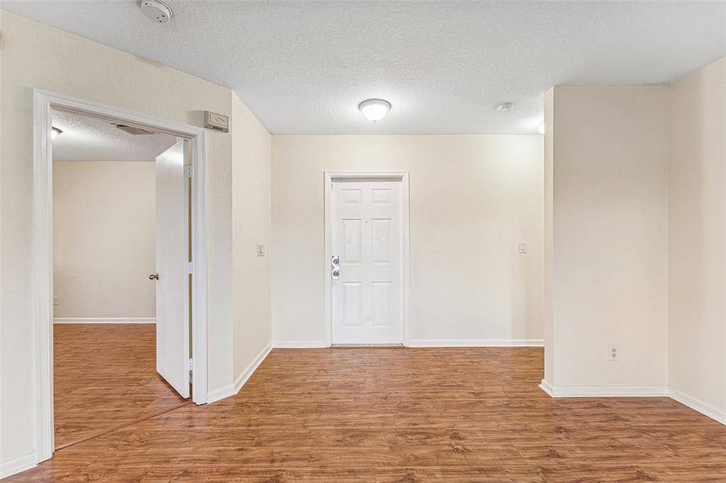 Coral Springs, FL 33065,8466 NW 40th St