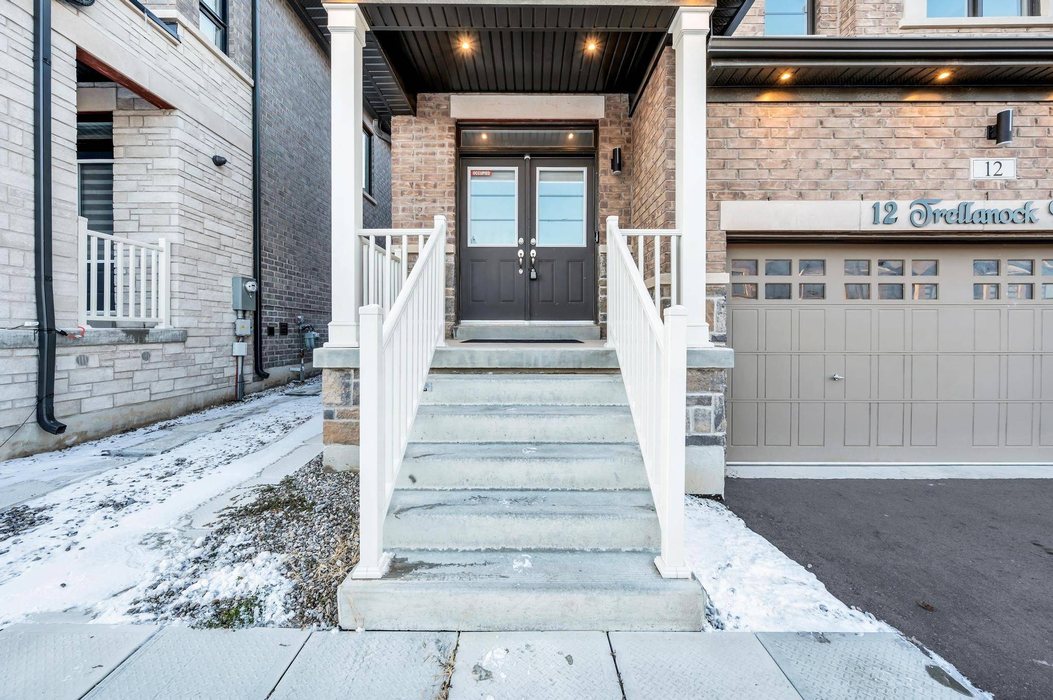 Brampton, ON L6Y 0E4,12 Trellanock RD