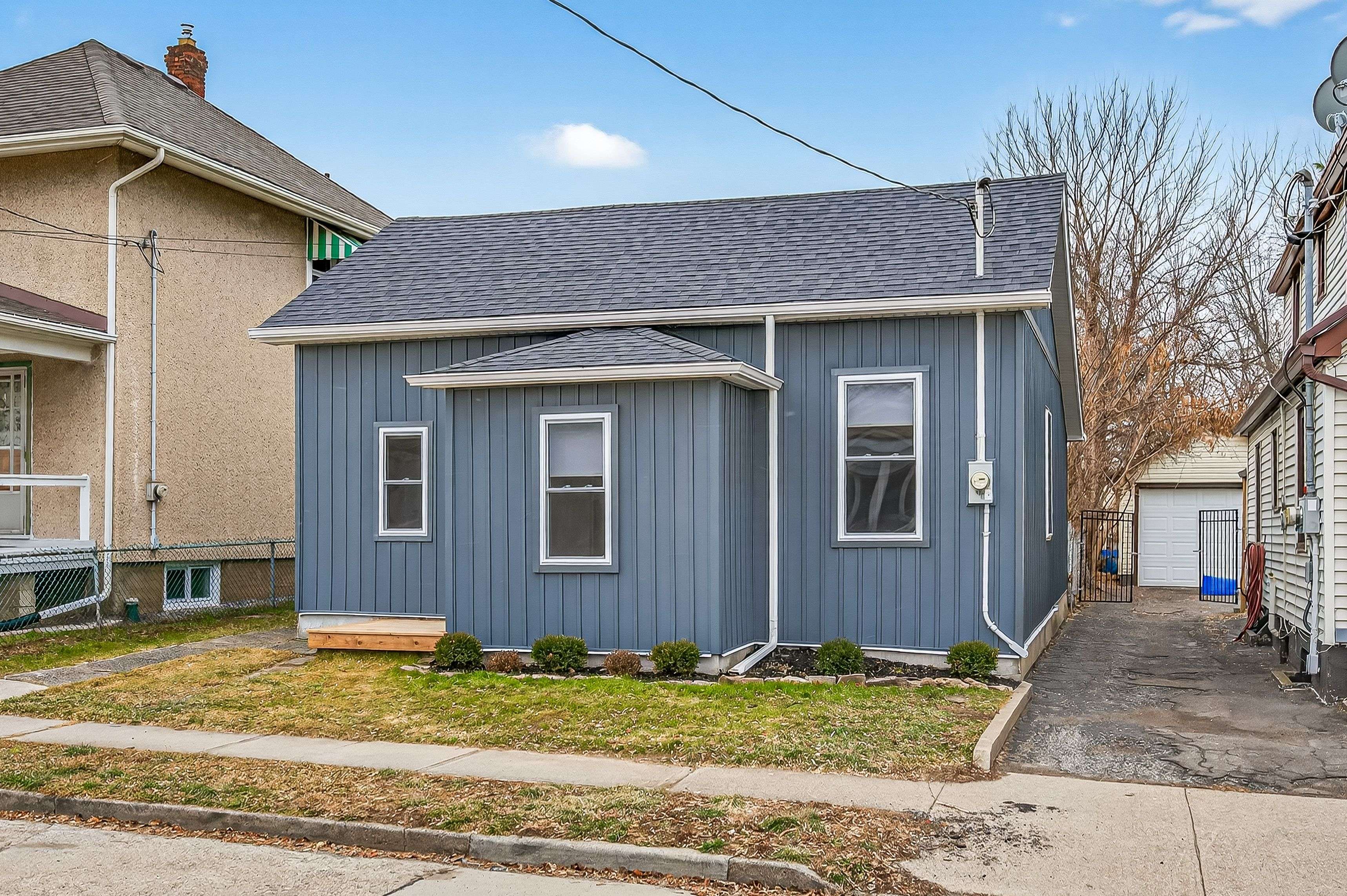 St. Catharines, ON L2R 3G5,56 Division ST