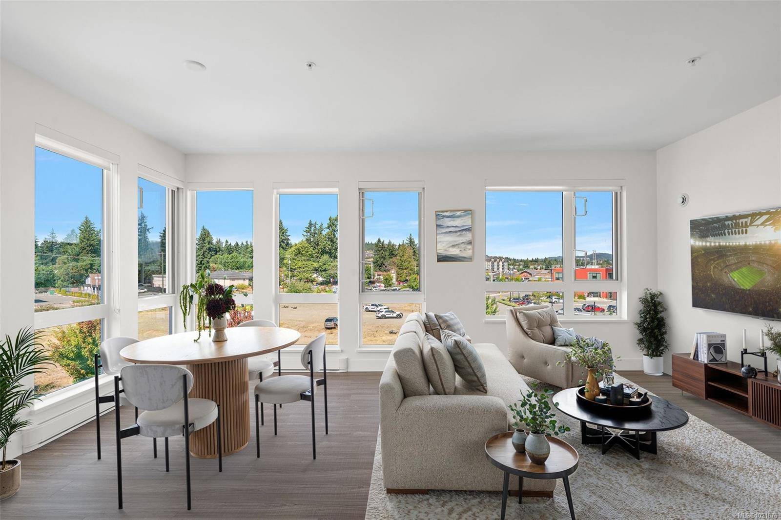 Langford, BC V9B 0W5,960 Reunion Ave #418