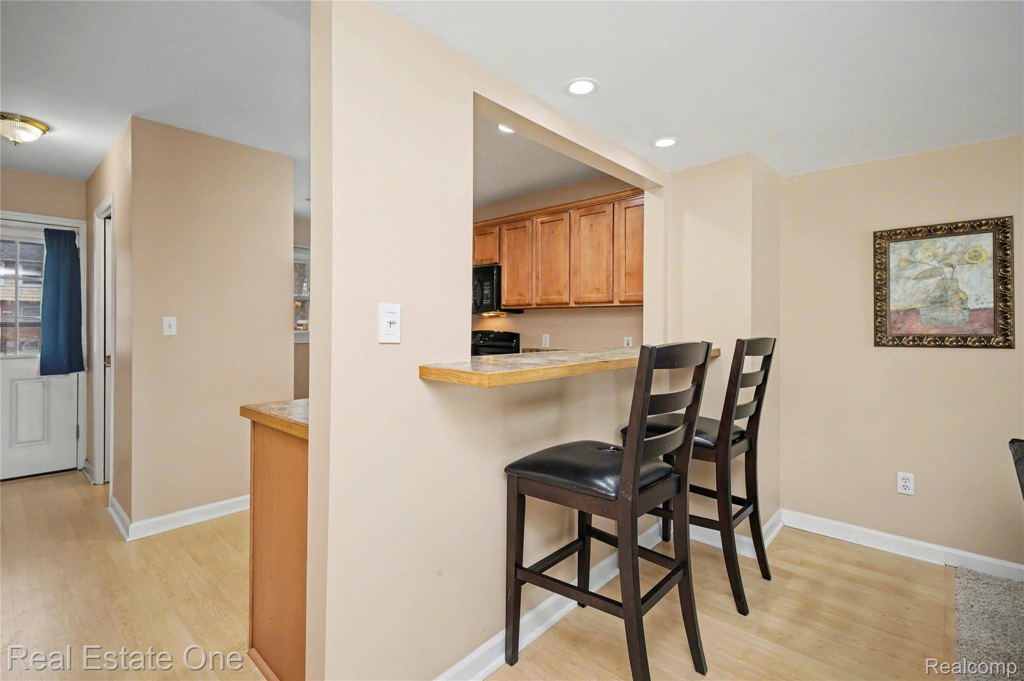 Commerce Twp, MI 48390,2579 Kingstowne DR