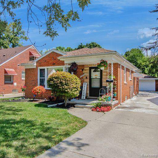 Redford, MI 48240,16966 WAKENDEN