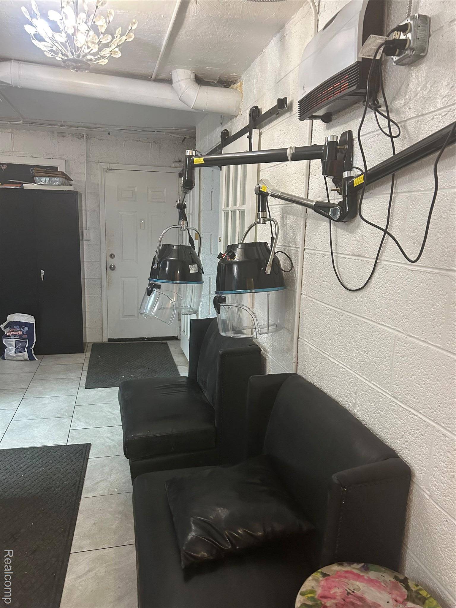 Detroit, MI 48235,15934 W McNichols RD