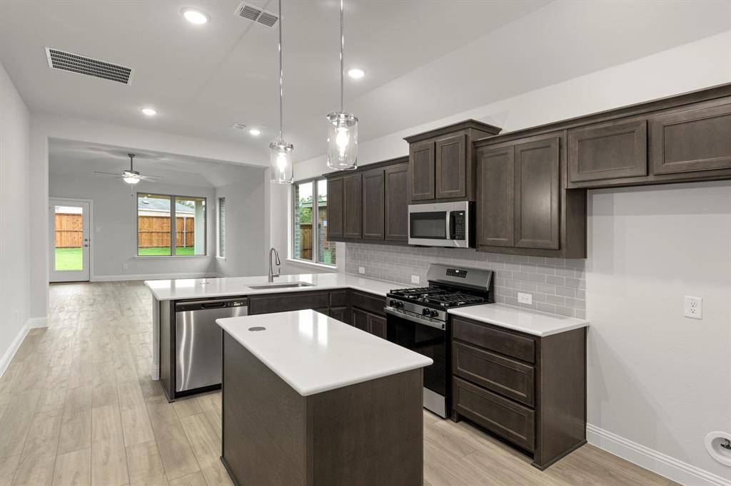 Forney, TX 75126,1705 Guswood Road