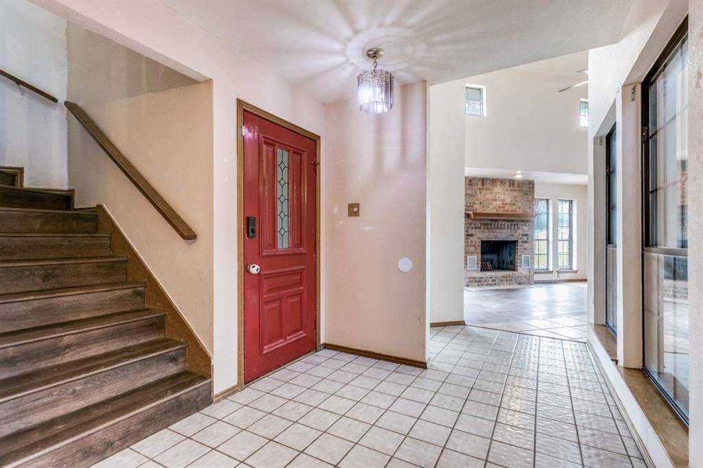 Trophy Club, TX 76262,213 Oak Hill Drive