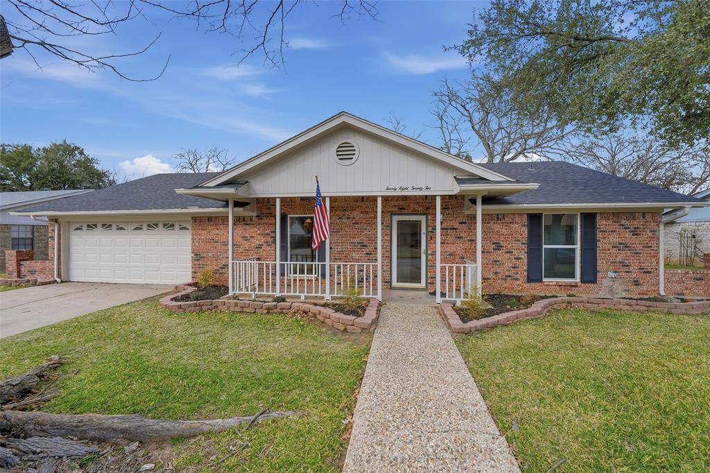 Grapevine, TX 76051,2822 Wentwood Drive