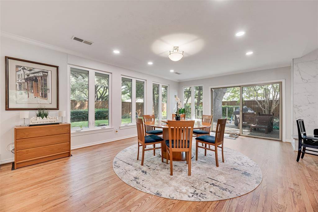 Dallas, TX 75229,3825 Echo Brook Lane