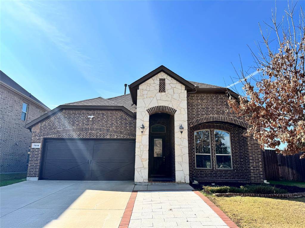 Arlington, TX 76002,7514 Sweetwater Lane