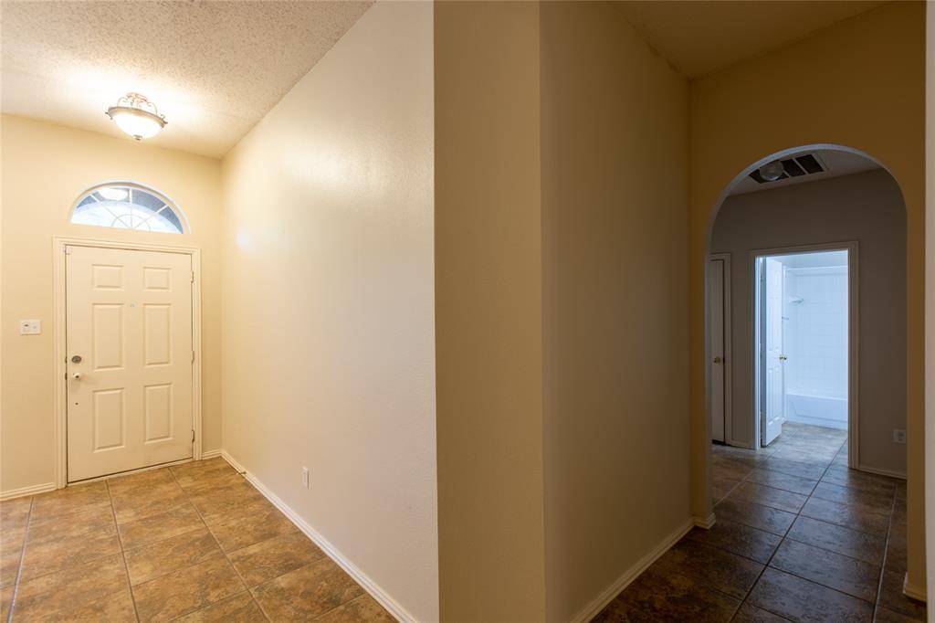 Mckinney, TX 75070,3713 Pinetree Drive