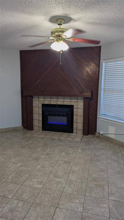 Cedar Hill, TX 75104,913 Vedral Place