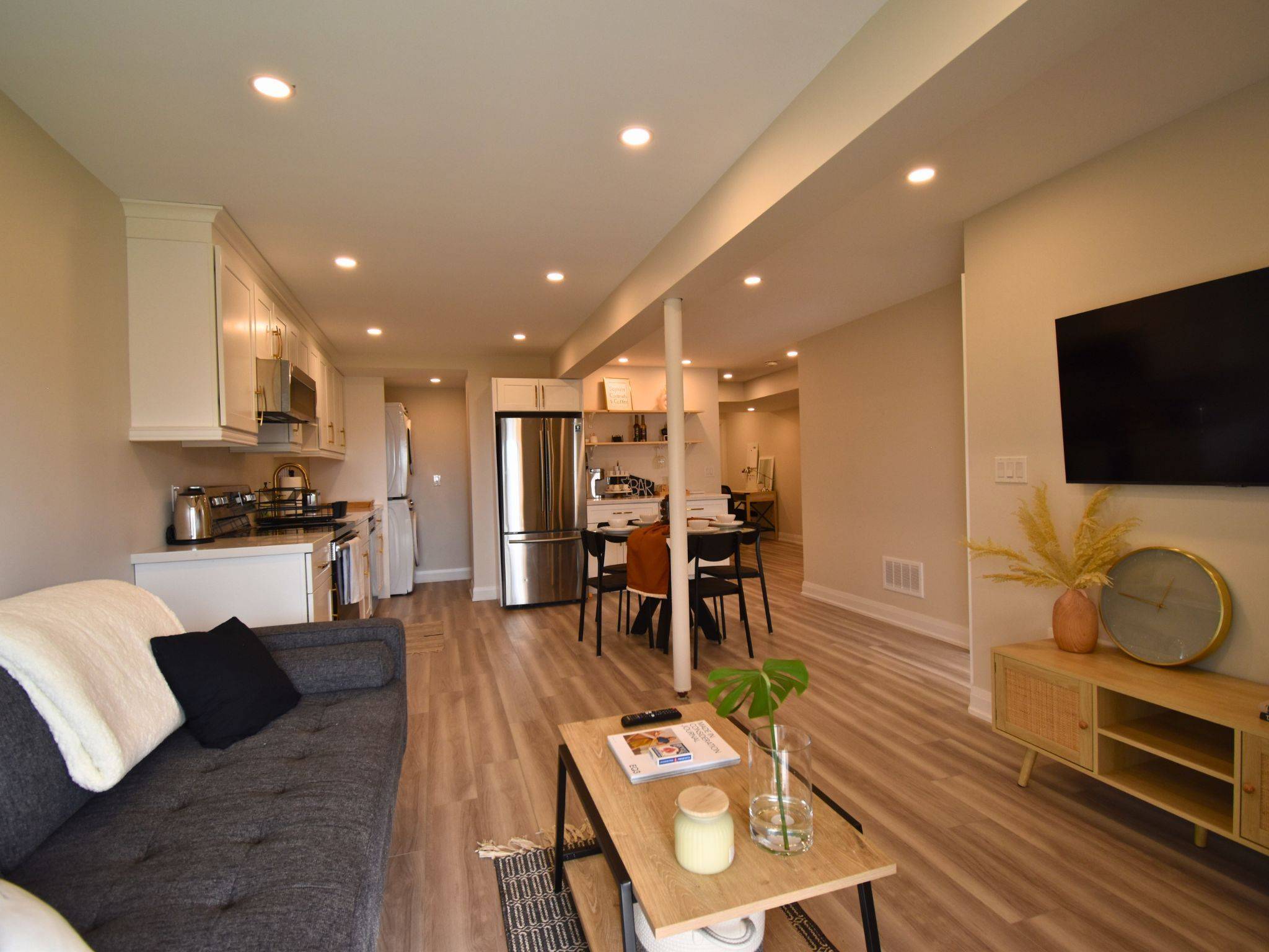 Pickering, ON L1V 0G7,1004 Dashwood CT #LOWER